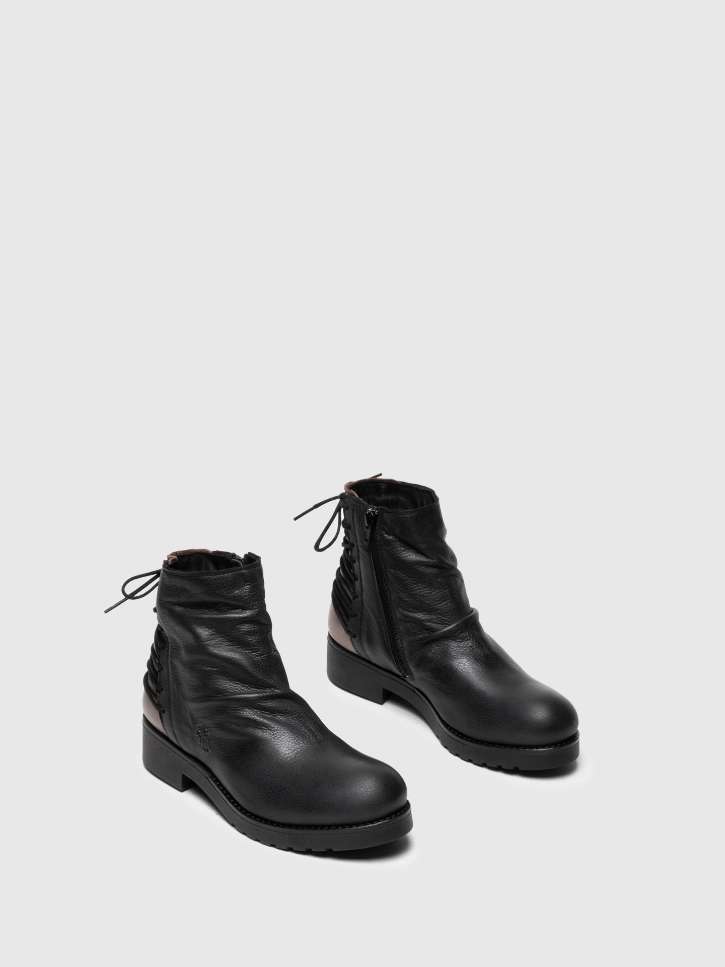 Fly London Botins com Fecho em Preto